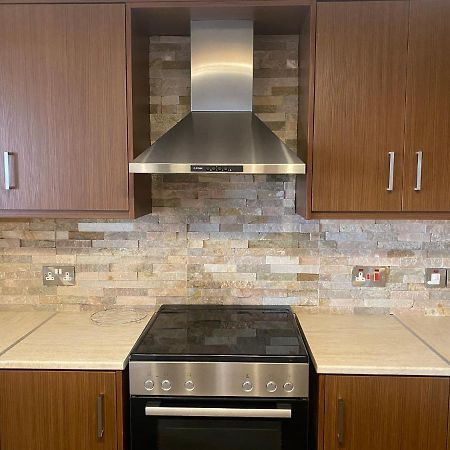 Philip Spacious Apartment ليماسول المظهر الخارجي الصورة