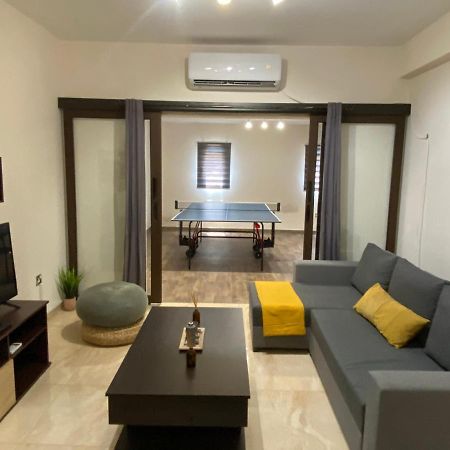 Philip Spacious Apartment ليماسول المظهر الخارجي الصورة