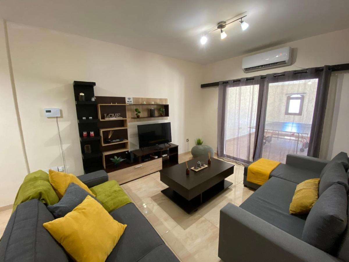 Philip Spacious Apartment ليماسول المظهر الخارجي الصورة