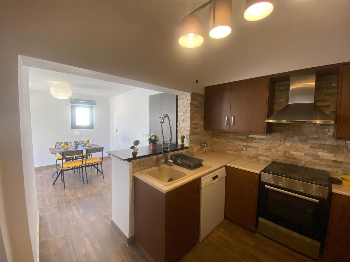 Philip Spacious Apartment ليماسول المظهر الخارجي الصورة